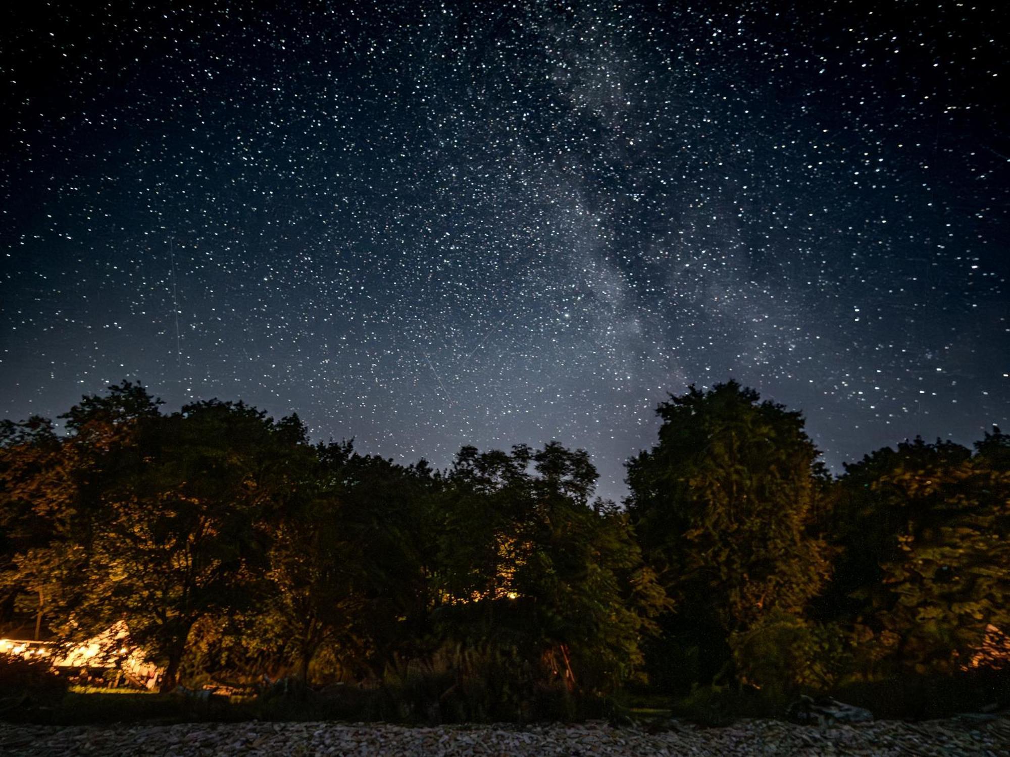 Mereaeaere Glamping Ja Rannamaja Liimala Экстерьер фото