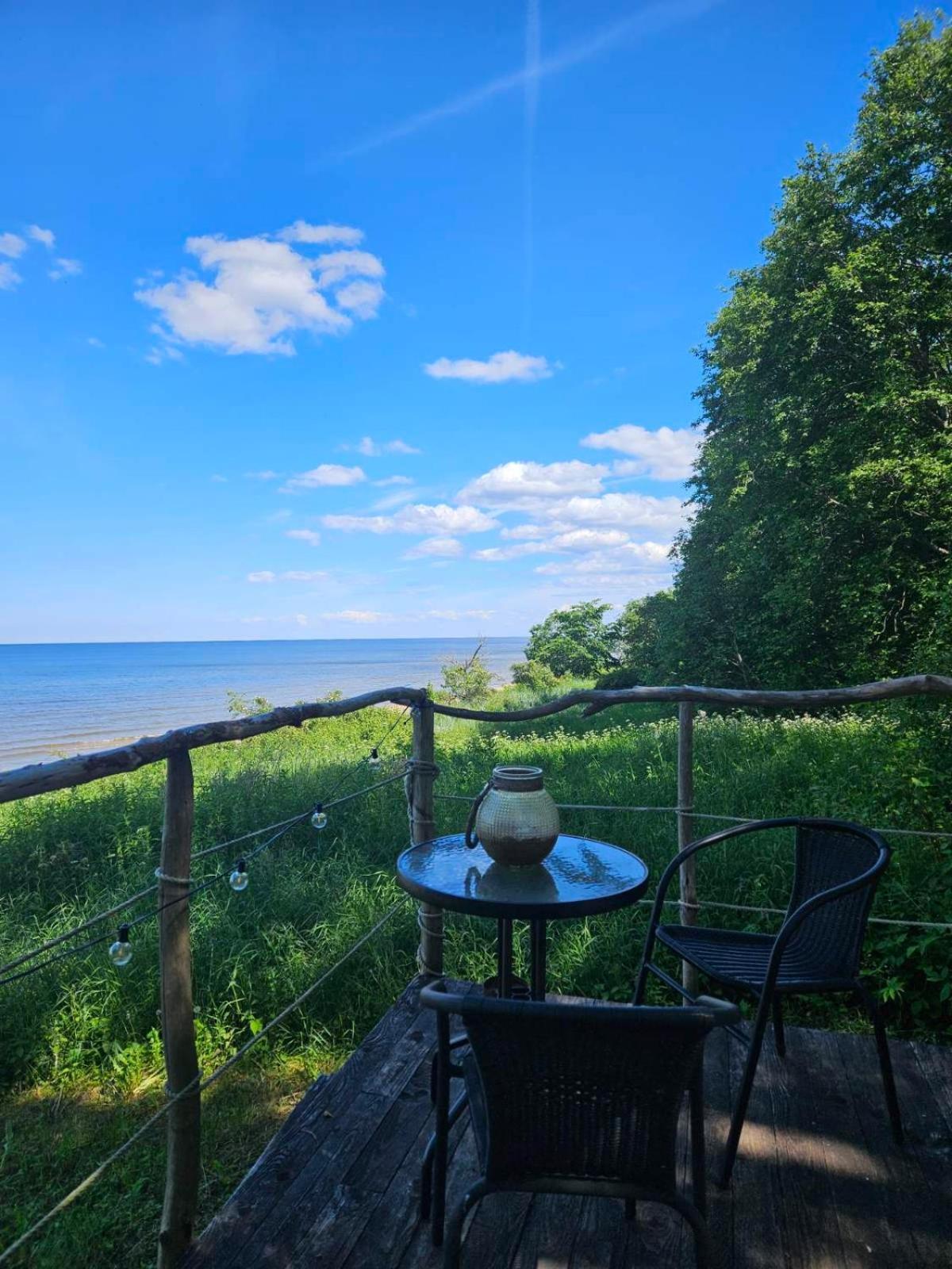 Mereaeaere Glamping Ja Rannamaja Liimala Экстерьер фото