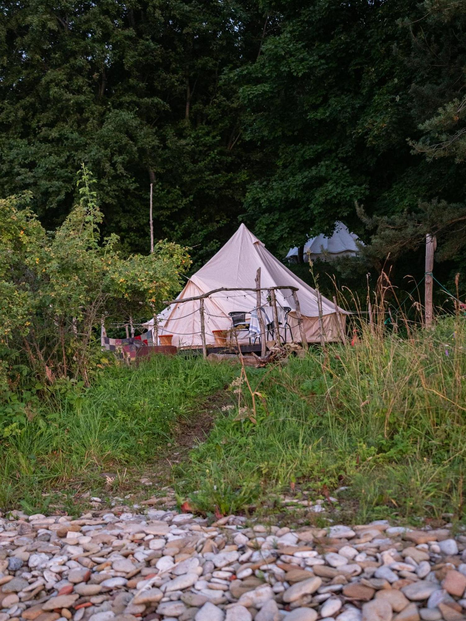 Mereaeaere Glamping Ja Rannamaja Liimala Экстерьер фото