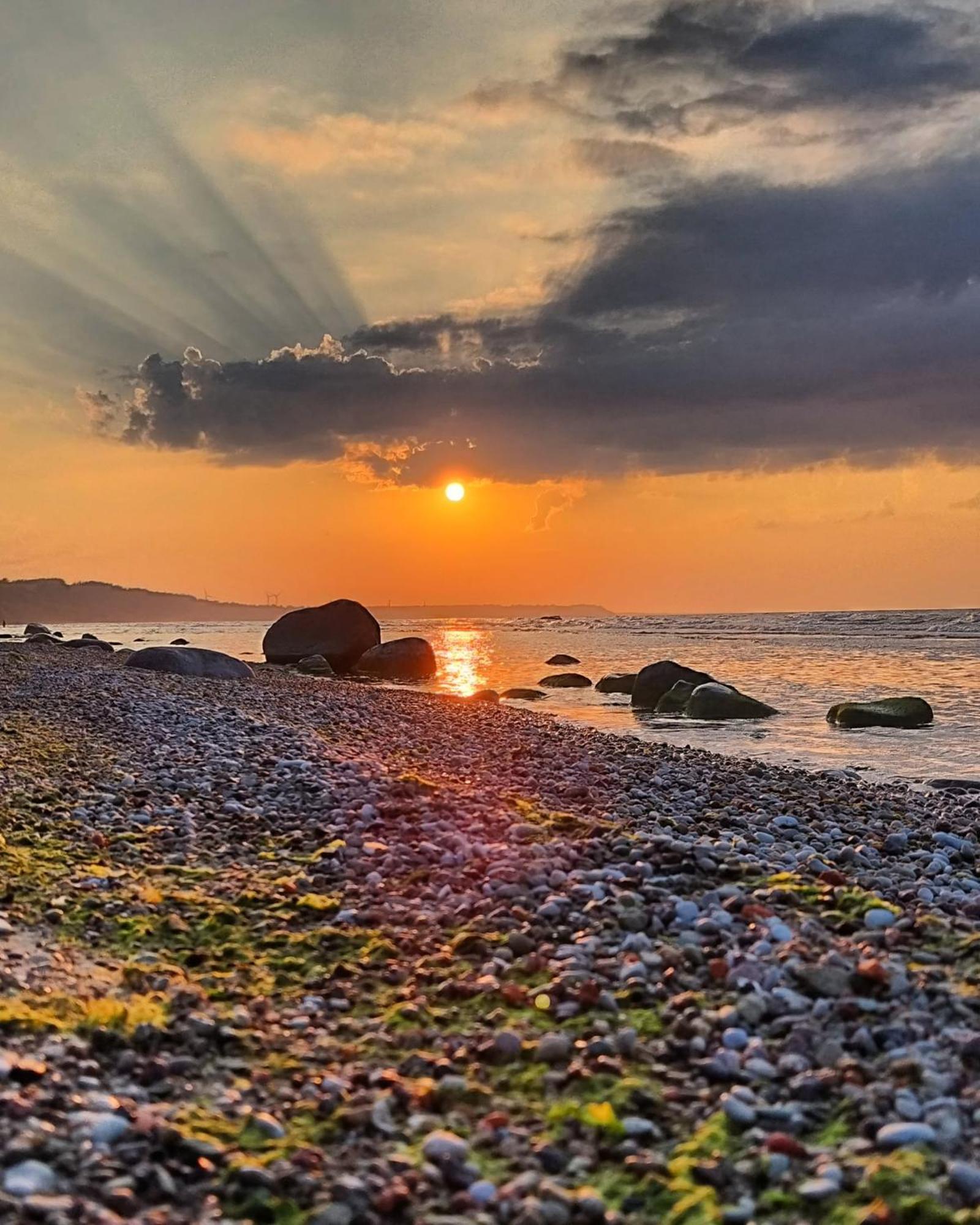 Mereaeaere Glamping Ja Rannamaja Liimala Экстерьер фото